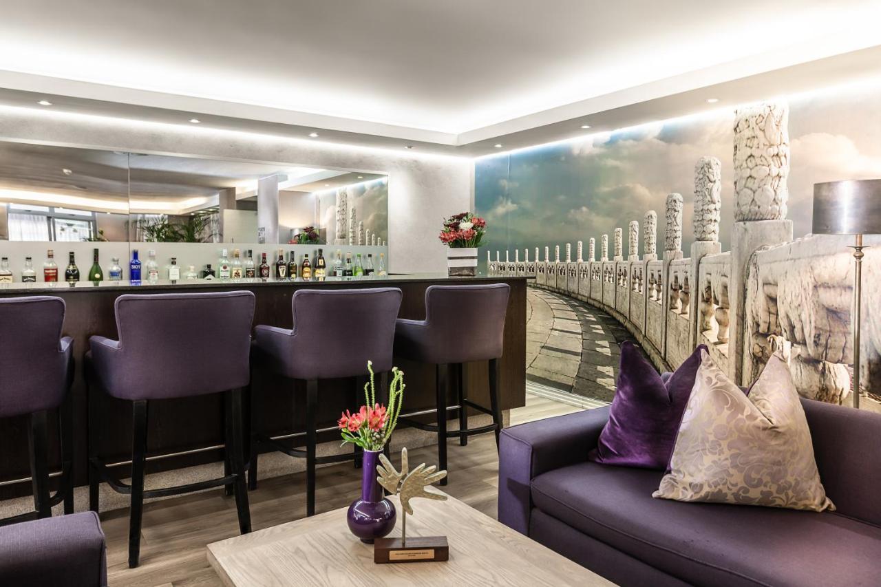 The Hyde All Suite Hotel Fokváros Kültér fotó