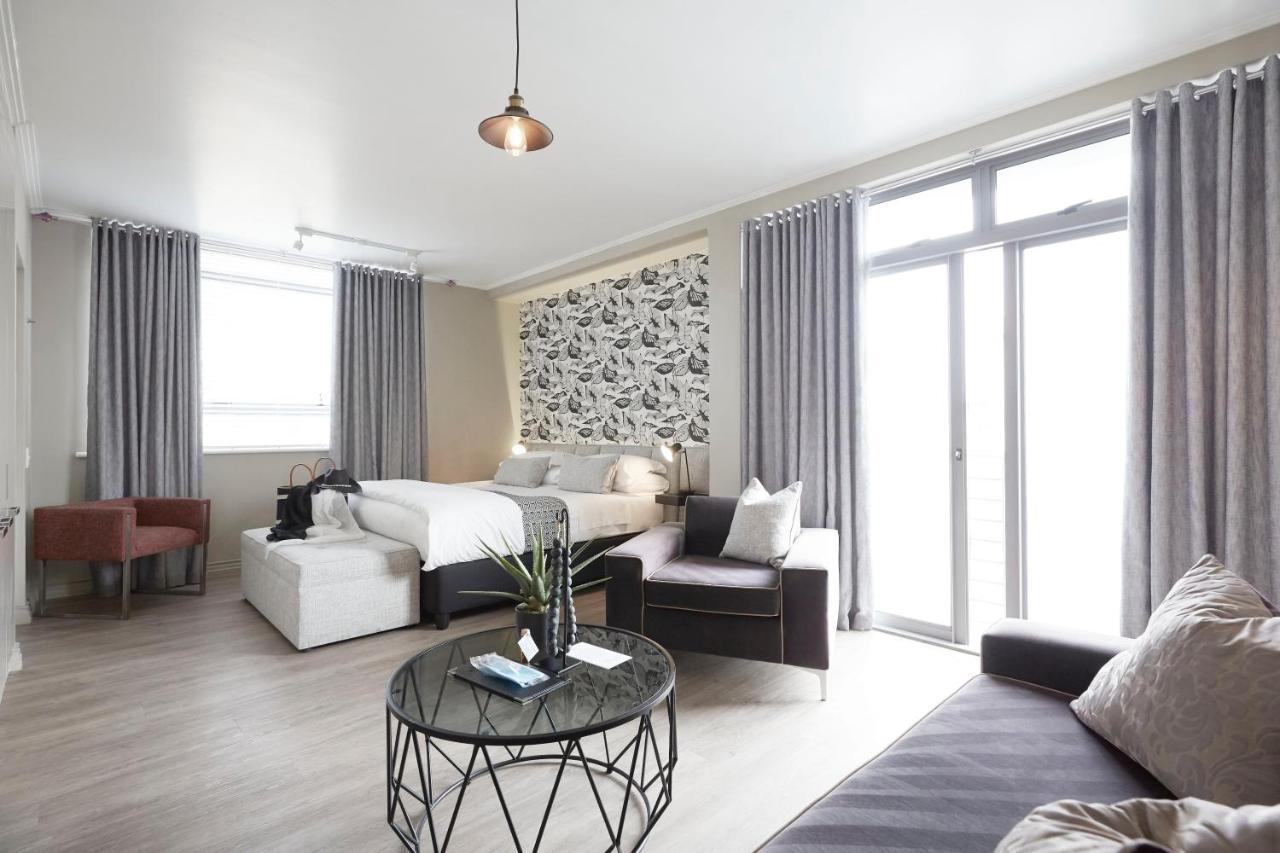 The Hyde All Suite Hotel Fokváros Kültér fotó